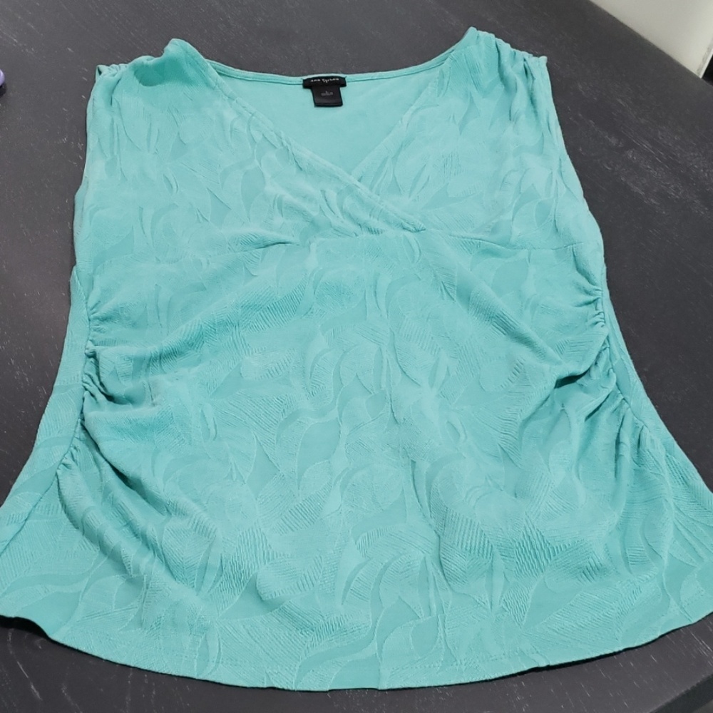 Ann Taylor Sleeveless Top